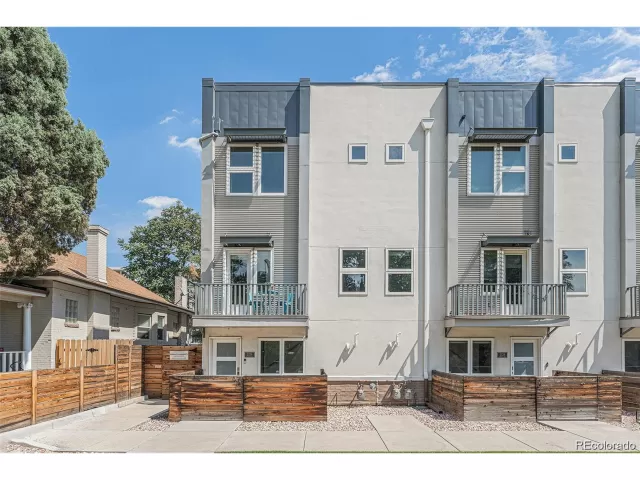 MLS: 8766071 Condo For Sale