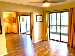 Photo #6: 8766294 Listing