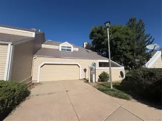 More Details about MLS # 8769677 : 48 S EVANSTON WAY AURORA CO 80012