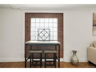 Photo #6: 8770485 Listing