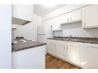 Photo #5: 8771090 Listing 