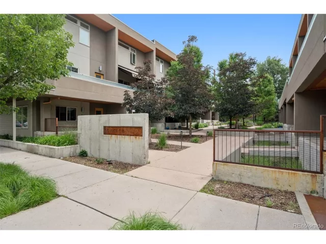 MLS: 8774542 Condo For Sale