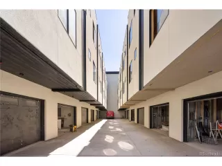 Photo #4: 8778095 Listing 