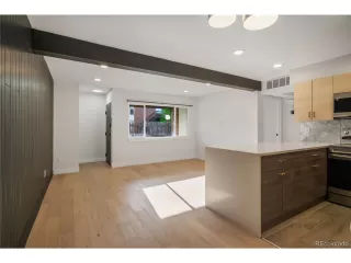 Photo #5: 8780233 Listing 