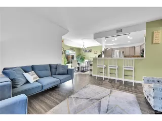 Photo #6: 8780445 Listing