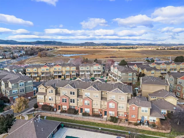 MLS: 8782052 Condo For Sale