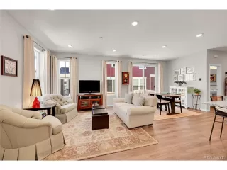 Photo #3: 8782568 Listing