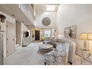 Photo #5: 8784229 Listing 