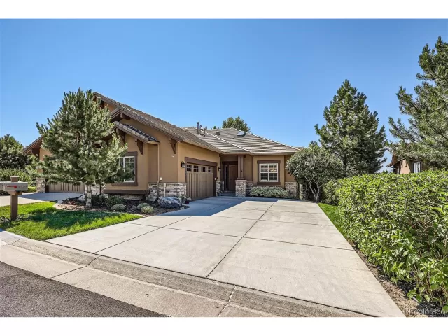 MLS: 8784329 Condo For Sale