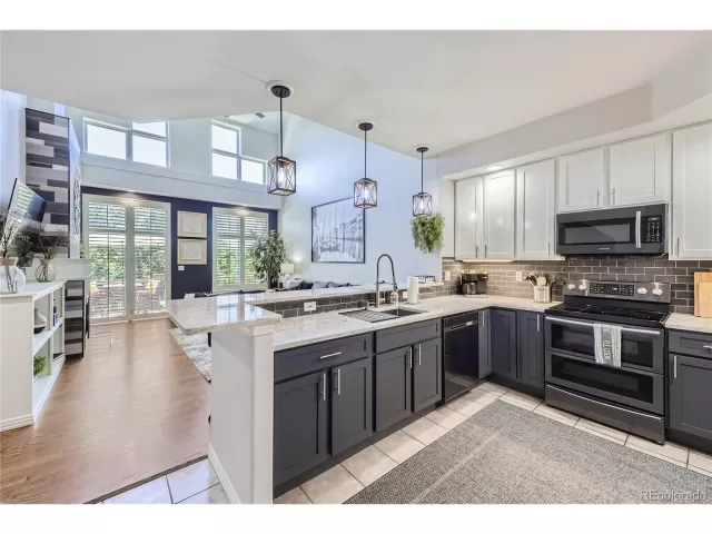 MLS: 8785882 Condo For Sale