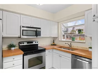 Photo #2: 8786409 Listing 