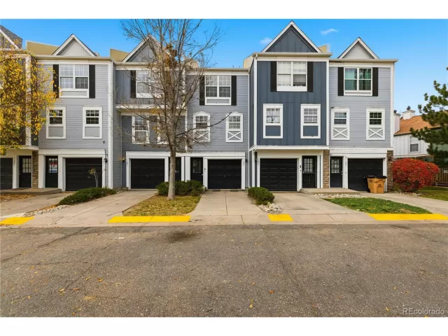 MLS: 8787301 Condo For Sale