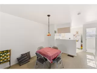 Photo #6: 8787301 Listing