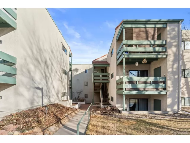 MLS: 8788129 Condo For Sale