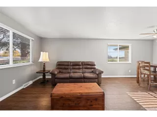 Photo #5: 8790953 Listing 