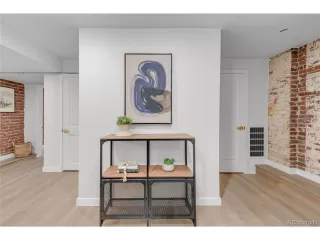 Photo #4: 8792391 Listing