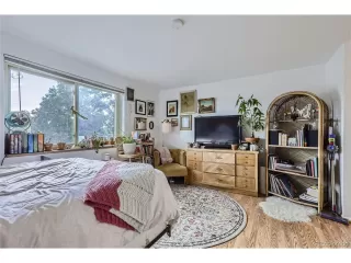 Photo #3: 8793526 Listing