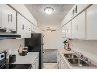 Photo #3: 8800346 Listing