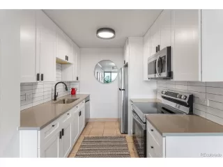 Photo #2: 8804889 Listing