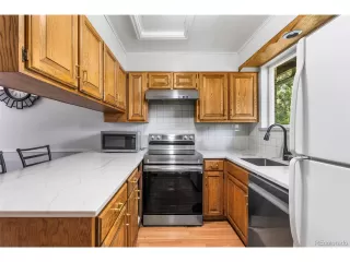 Photo #5: 8805973 Listing 