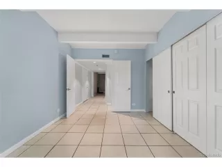 Photo #5: 8806004 Listing