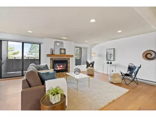 Photo #3: 8809409 Listing