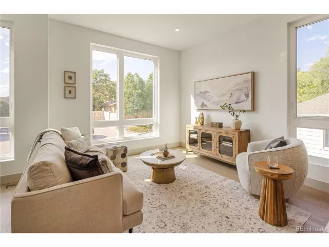 MLS: 8809459 Condo For Sale