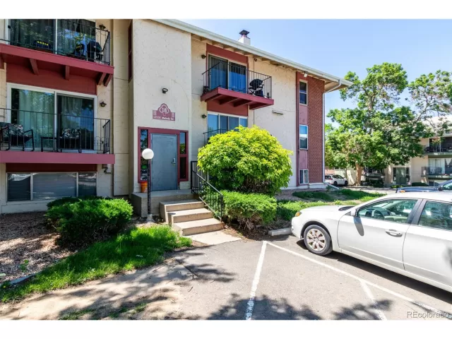 MLS: 8811387 Condo For Sale