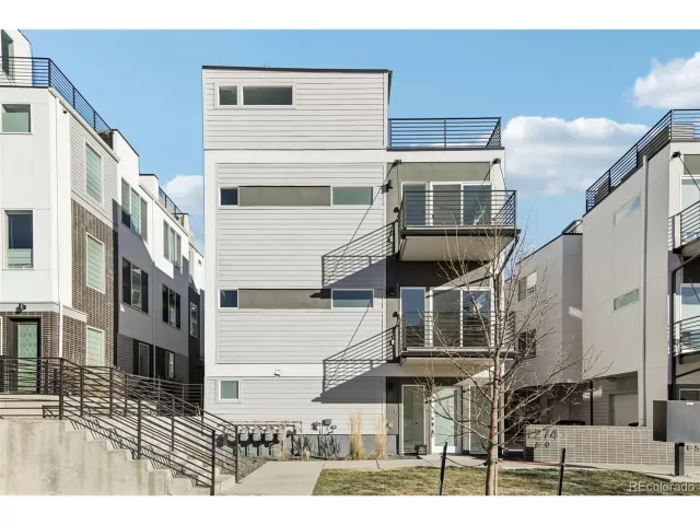 MLS: 8811427 Condo For Sale