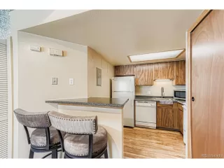 Photo #4: 8811720 Listing 