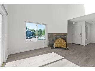 Photo #5: 8814962 Listing 