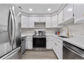 Photo #2: 8816852 Listing