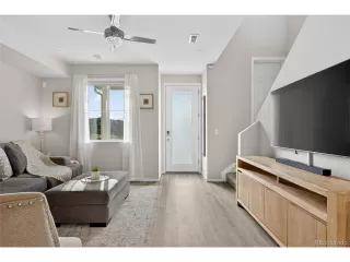 Photo #4: 8818746 Listing 