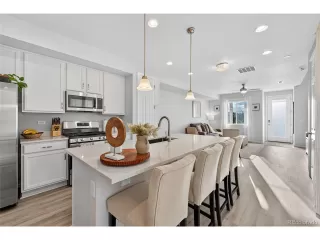 Photo #6: 8818746 Listing 