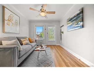 Photo #4: 8819197 Listing