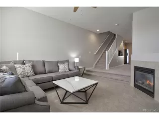 Photo #5: 8819812 Listing 