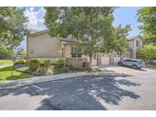 Photo #2: 8821649 Listing