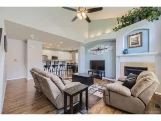 Photo #5: 8821649 Listing