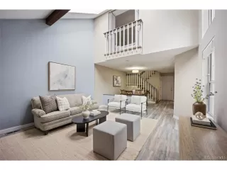 Photo #3: 8822237 Listing