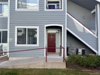 Photo #3: 8823325 Listing
