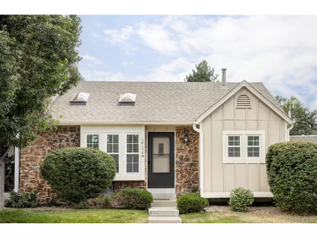 MLS: 8825330 Condo For Sale