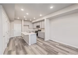 Photo #3: 8825510 Listing