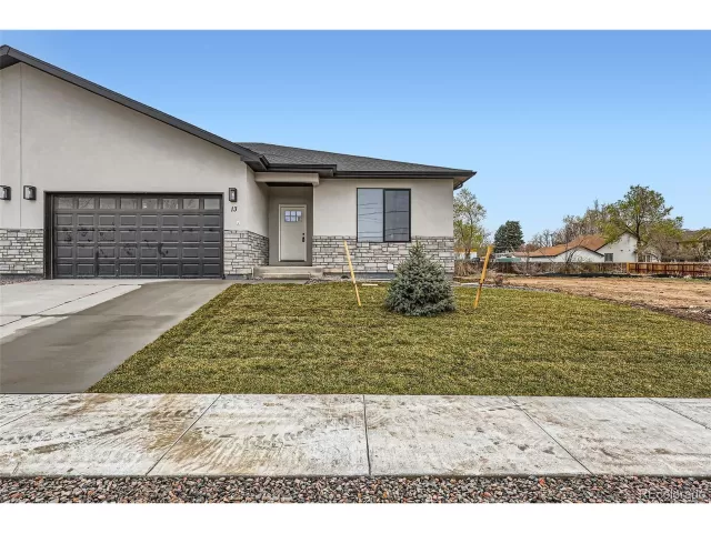 MLS: 8826070 Condo For Sale