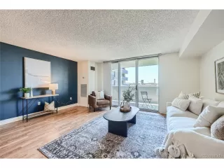 Photo #2: 8831267 Listing