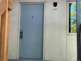 Photo #2: 8832100 Listing