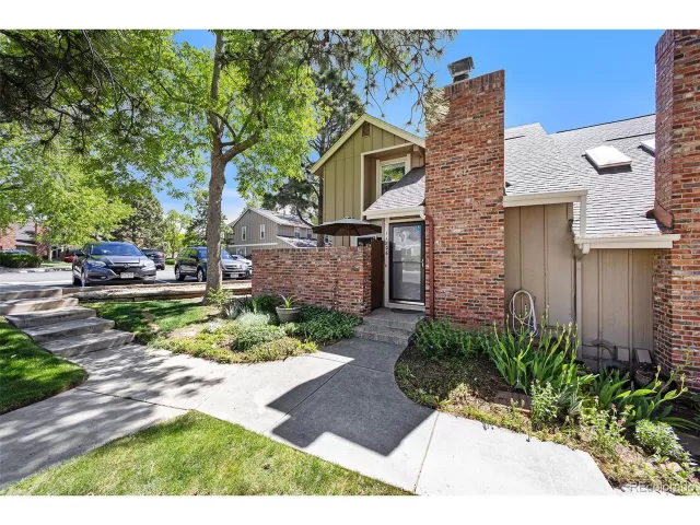 MLS: 8832476 Condo For Sale