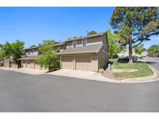 Photo #2: 8832476 Listing