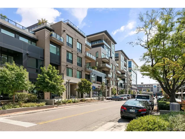 MLS: 8832518 Condo For Sale