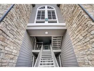 Photo #2: 8834221 Listing 