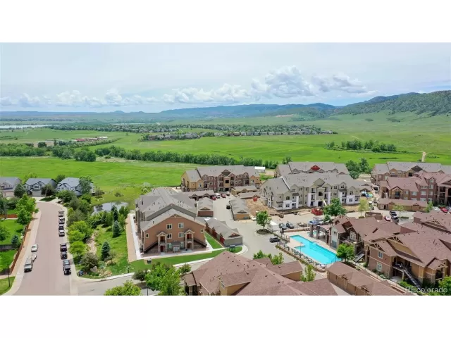 MLS: 8837196 Condo For Sale